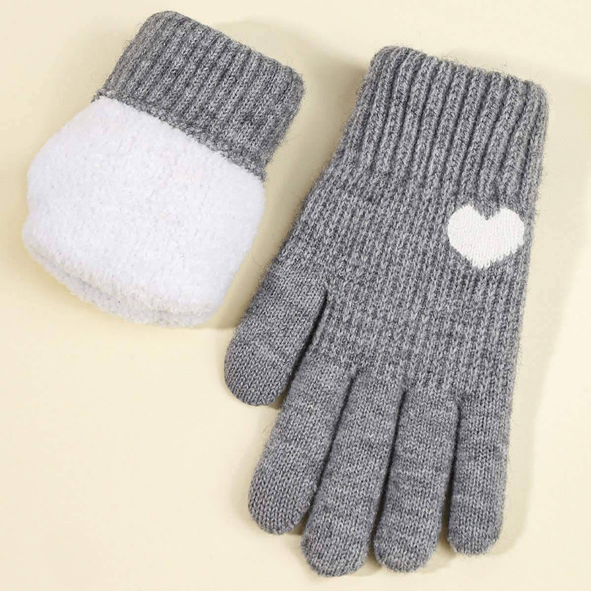 WOMEN HEART JACQUARD KNITTED GLOVES_CWAG0135