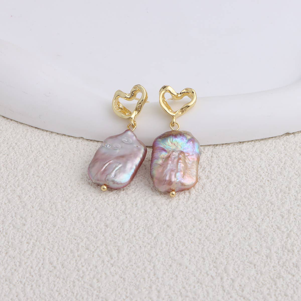 Trendy metal bow freshwater pearl earrings