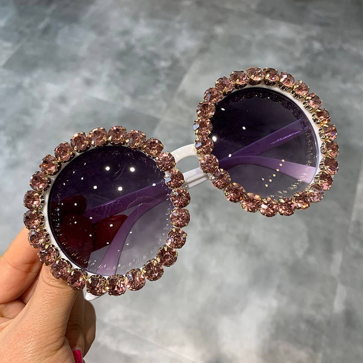 DIAMOND EXAGGERATED ROUND FRAME SUNGLASSES
