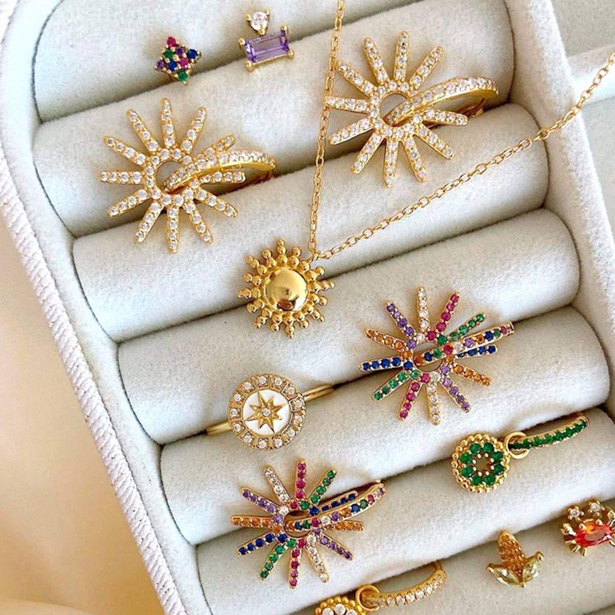 COLORFUL HOT WHEELS SUNFLOWER EXAGGERATED EARRINGS