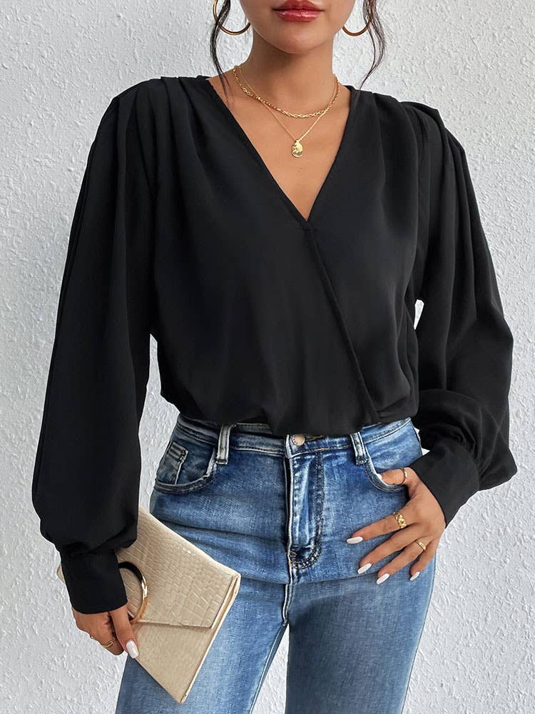 Simple long-sleeved V-neck jumpsuit