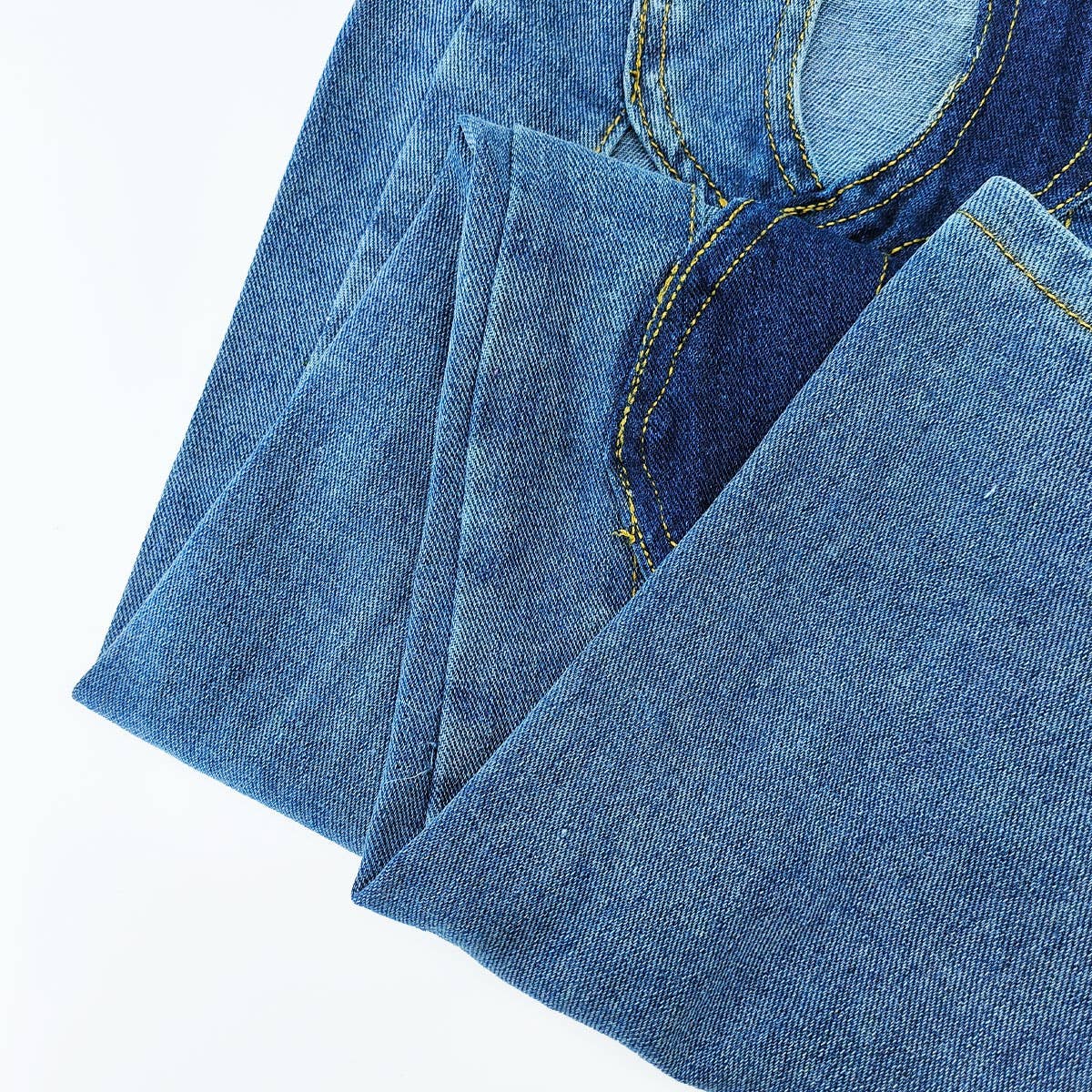 SPLICED CONTRASTING HOLLOW OUT JEANS_CWJP0189