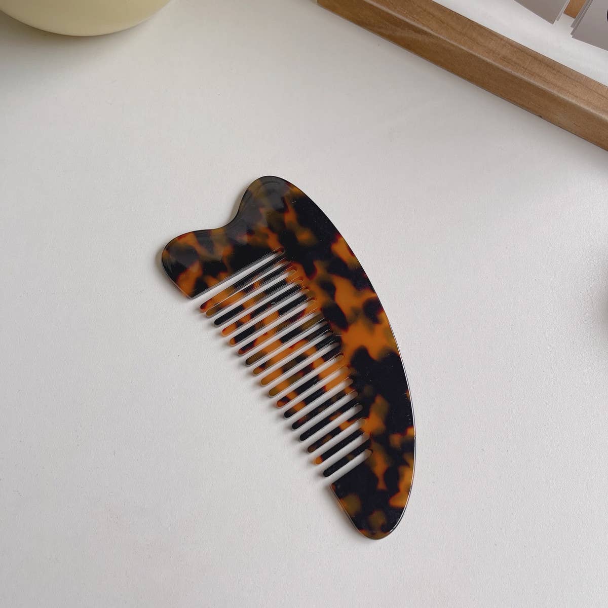 FASHIONABLE HEART LARGE FINE TOOTH HAIR COMB