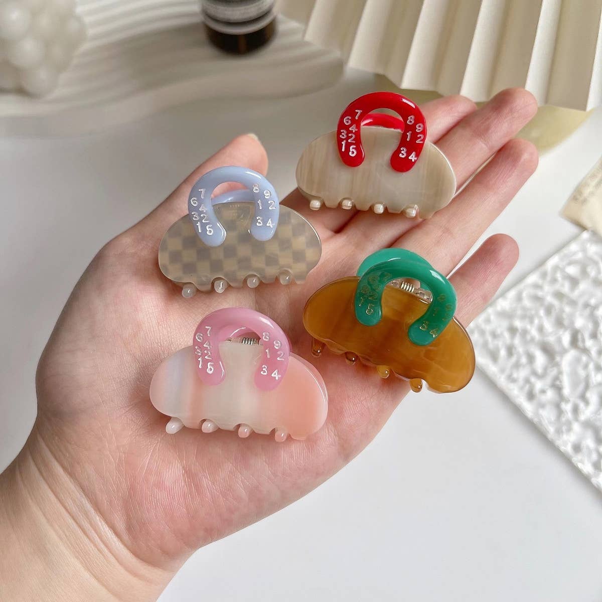 Mini Handbag Hair Claw, French Acetate Hair_CWAHA1350