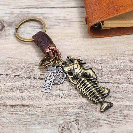 CREATIVE RETRO ALLOY FISHBONE LEATHER KEYCHAIN