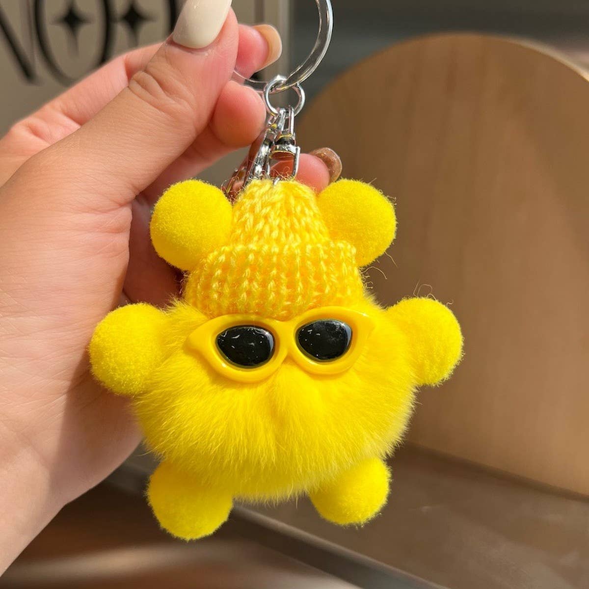 CUTE RABBIT FUR BRIQUETTES CAR KEYCHAIN PENDANT