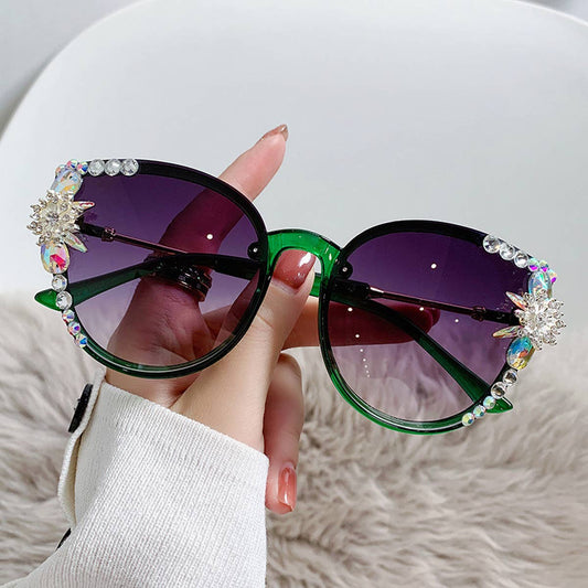 WOMEN FASHIONABLE ANTI-UV RHINESTONE SUNGLASSES
