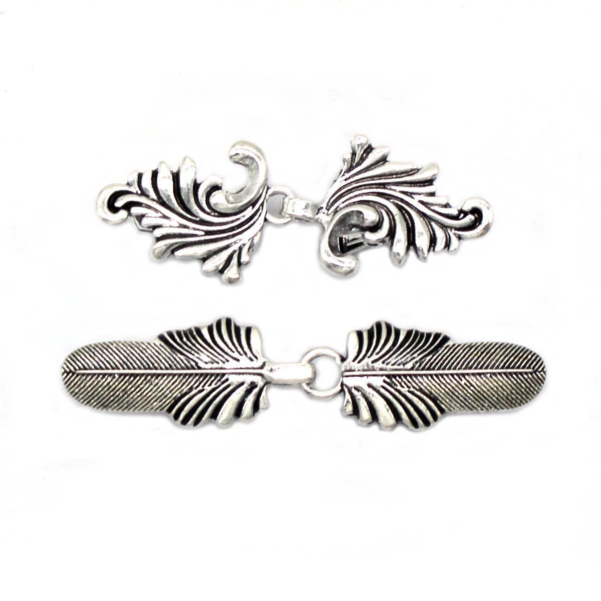 NEW CHINESE RETRO ALLOY SHAWL CLIP CREATIVE HOLLOW