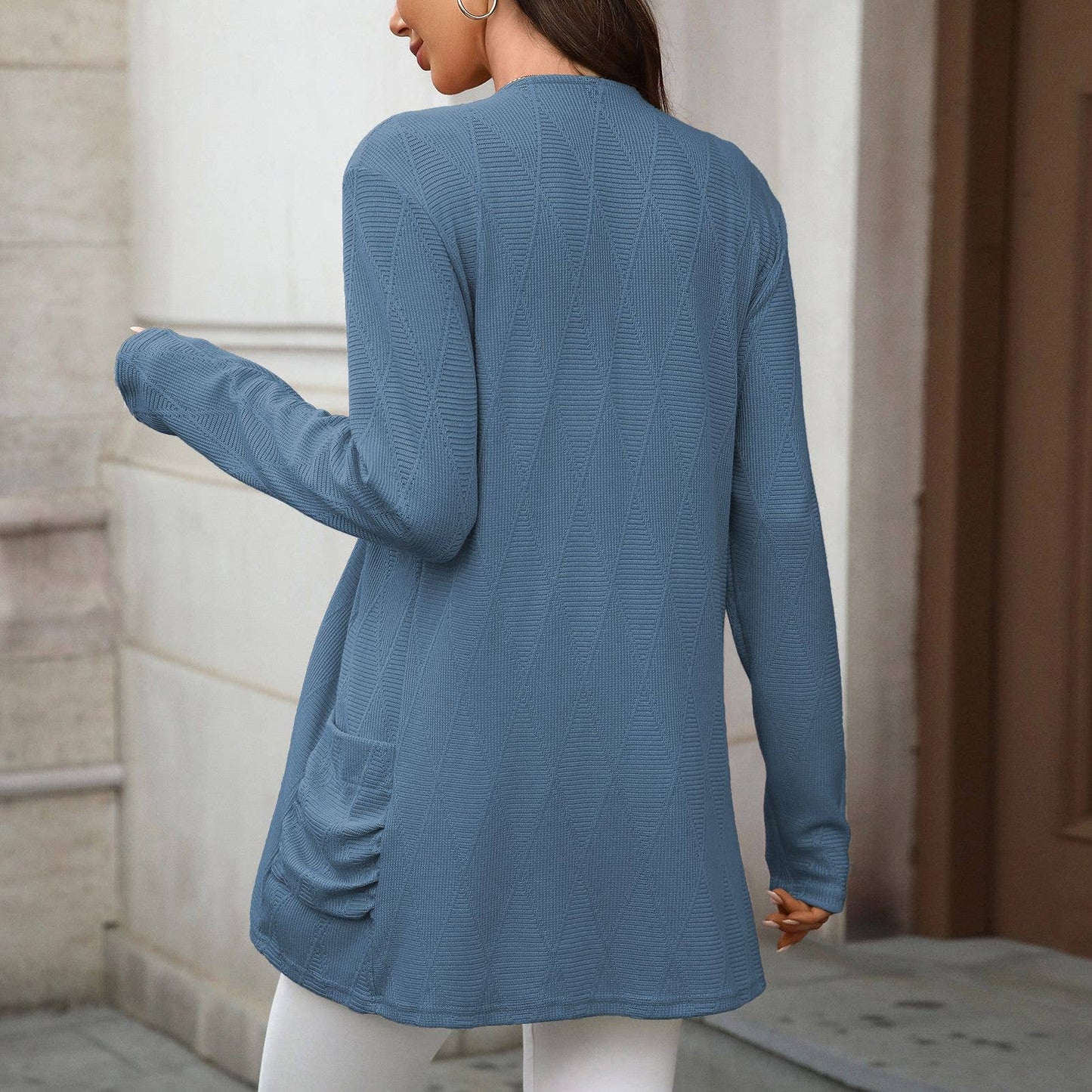 Light and solid color unbuttoned cardigan