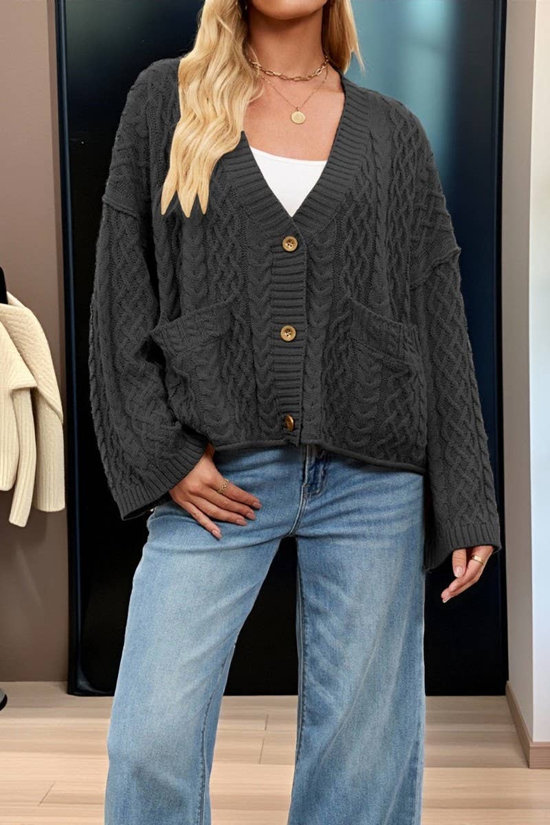 CWOCAL00778_LOOSE FIT CABLE KNIT POCKET CARDIGAN
