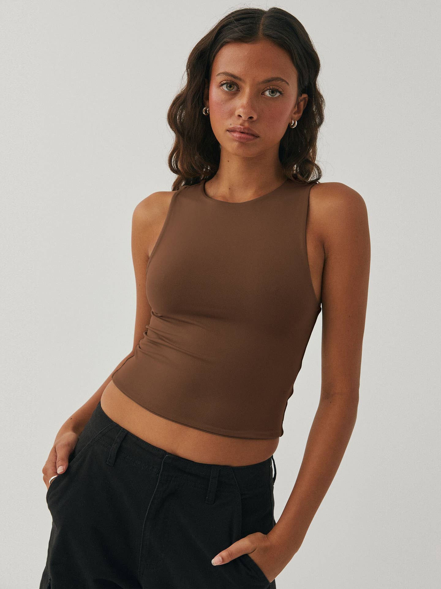 Sexy crop top, sleeveless, tight round-neck Top