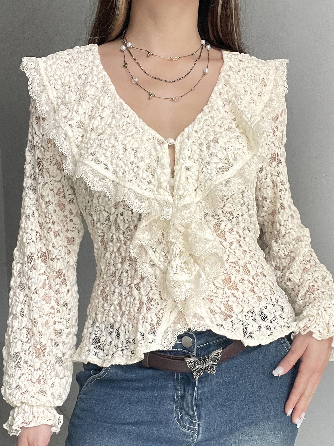 Translucent falbala hubble-bubble sleeve blouse