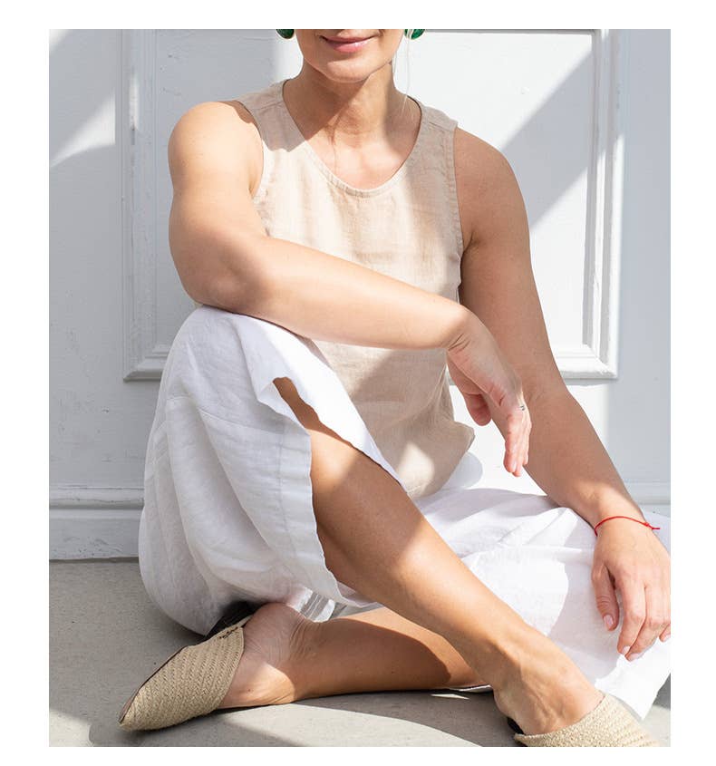 Small basic short cotton linen sleeveless vest