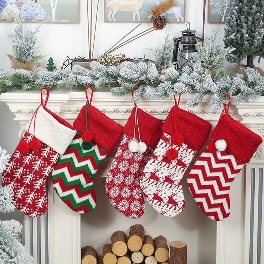 NEW CHRISTMAS CUTE KNITTED WOOL SOCKS GIFT BAG