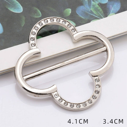 LACE AND DIAMOND CORNER BUTTONS SCARF RING