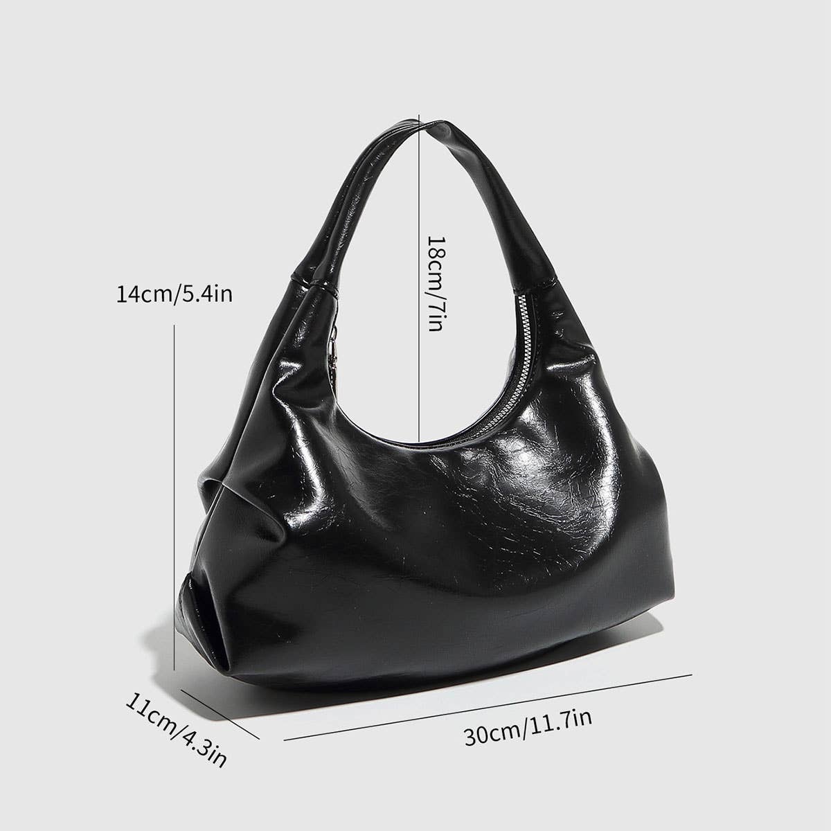 Elegant Black Ruched Cloud Dumpling Bag_CWAB5696