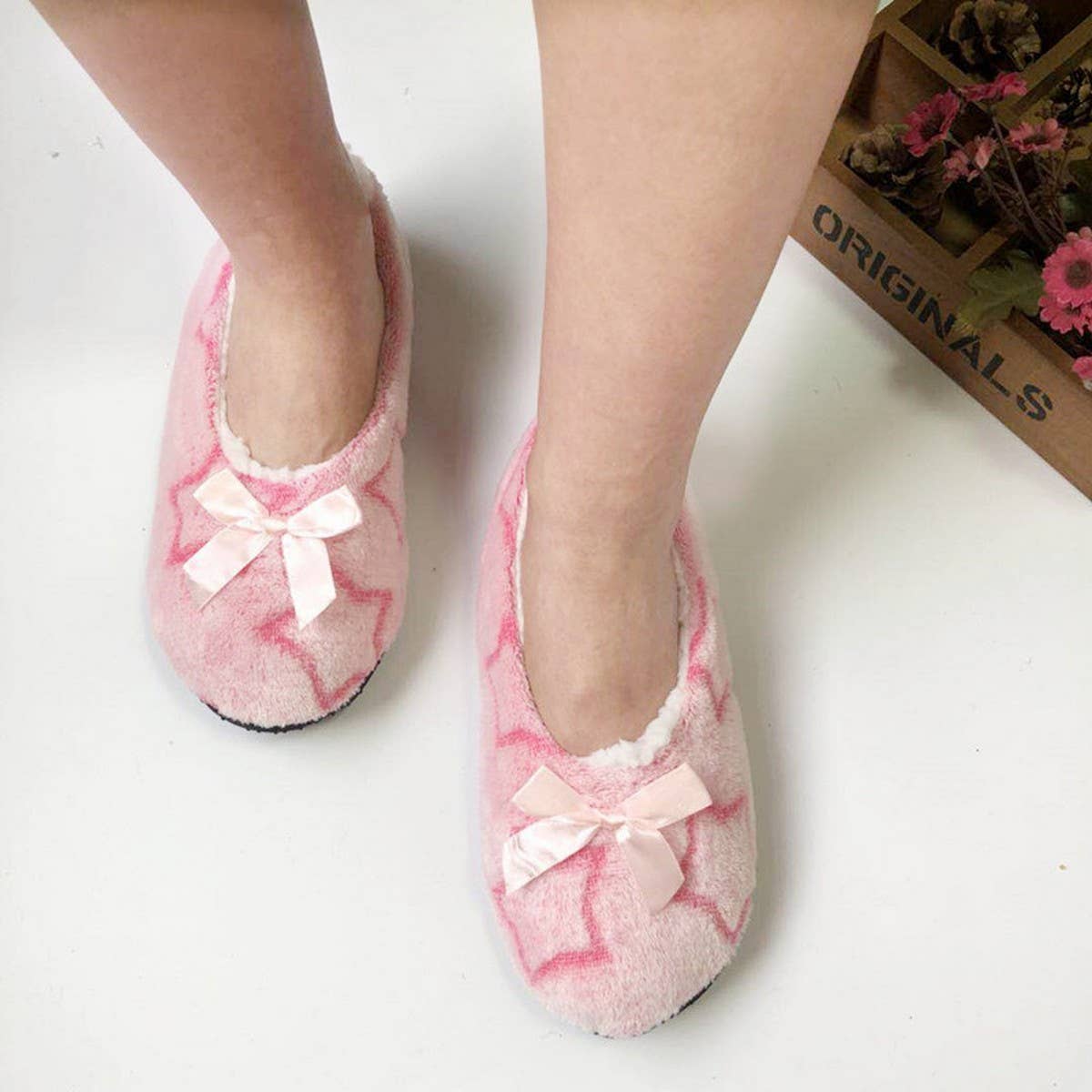 ADULT WARM NON-SLIP SOFT BOTTOM SOCK SLIPPERS_CWMS1199