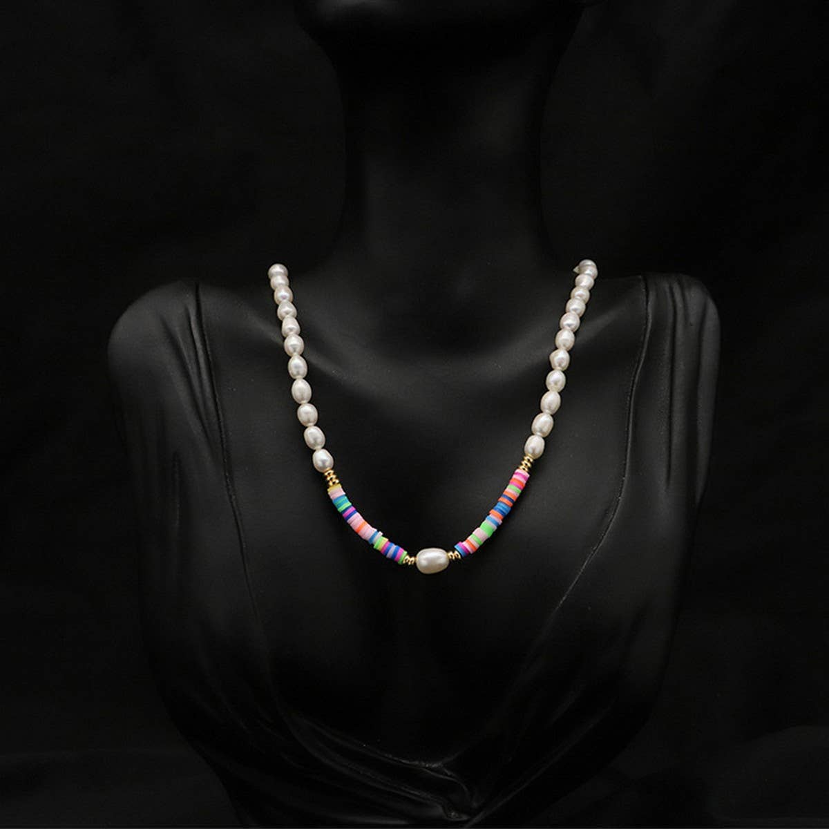 VINTAGE NATURAL FRESHWATER PEARL NECKLACE