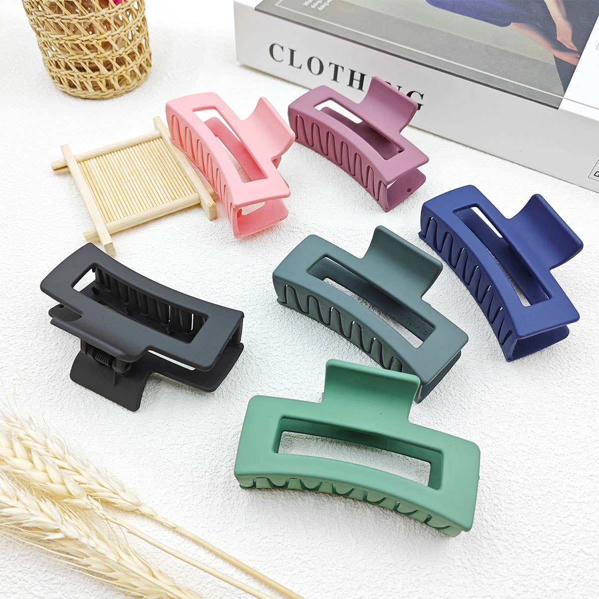 3.35" Minimalist Rectangle Hair Claw Clip_CWAHA0088