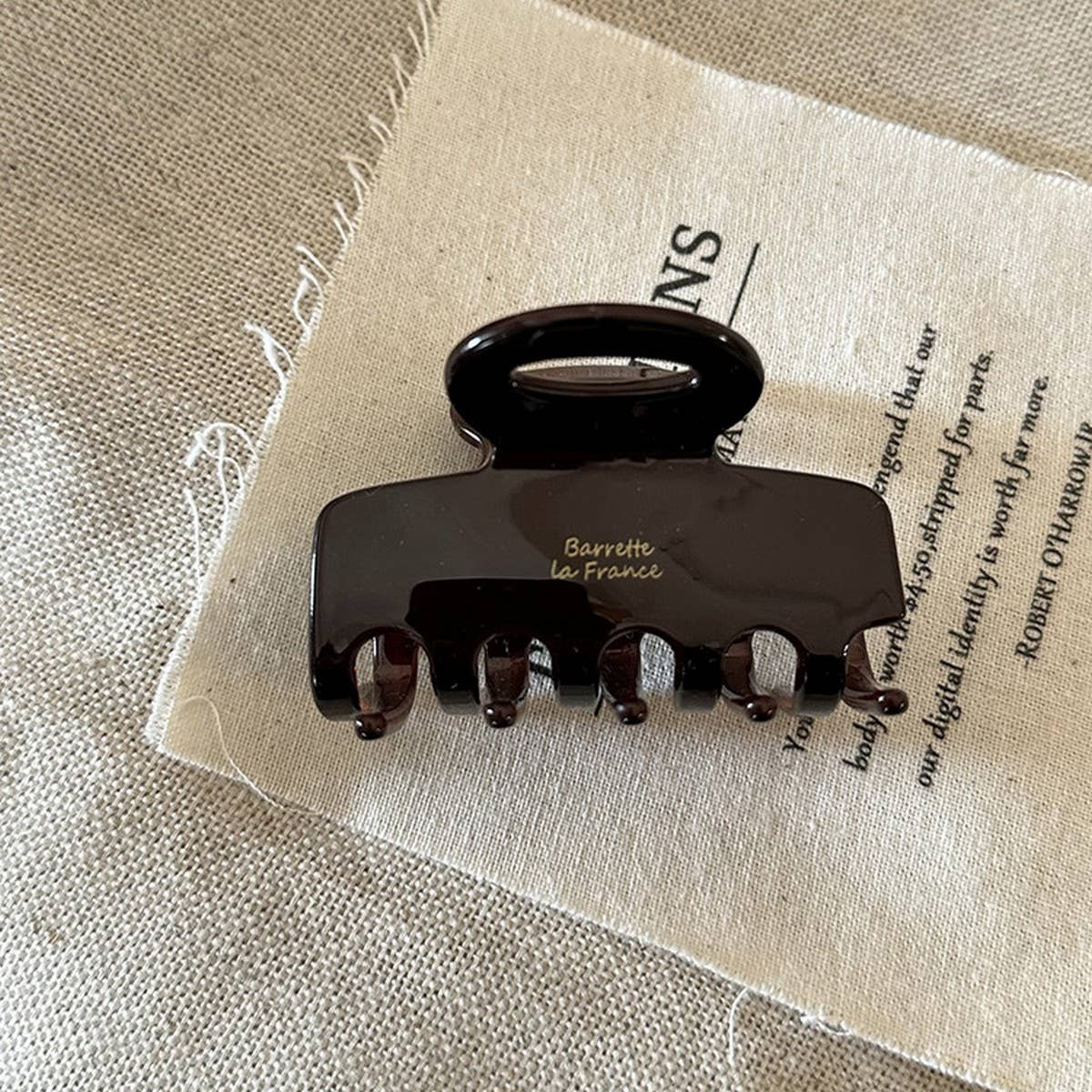 VERSATILE SQUARE SMALL HALF-TIE GRIPPER_CWAHA1286