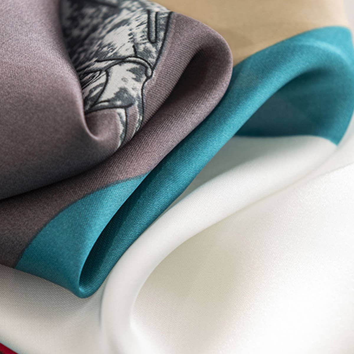 SIMPLE COLOR BLOCK PRINTED SCARF AND SQUARE SCARF_CWASC0499