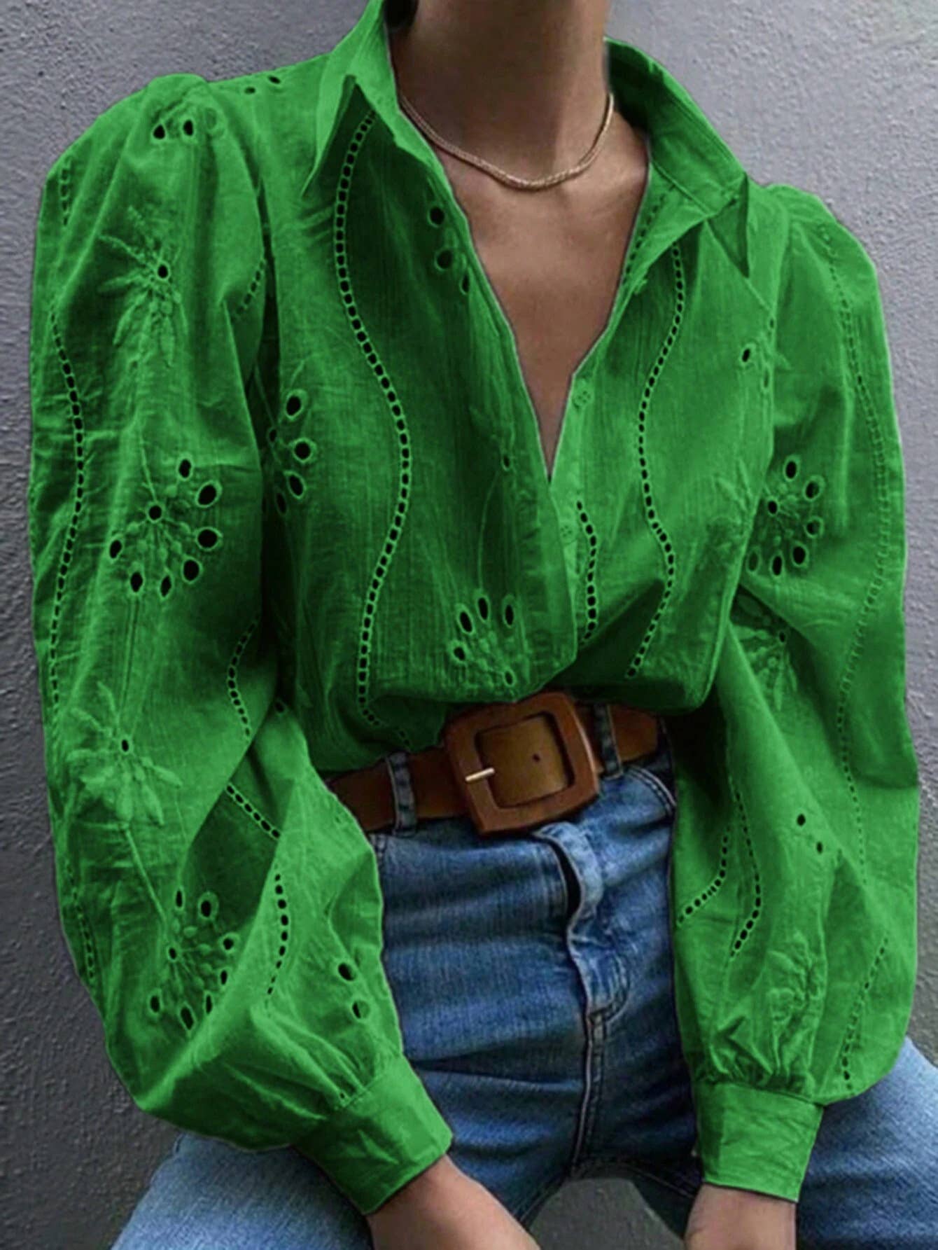 SINGLE BREASTED SOLID COLOR EMBROIDERED SHIRT