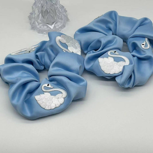 VINTAGE WHITE SWAN EMBROIDERED SATIN HAIRBAND