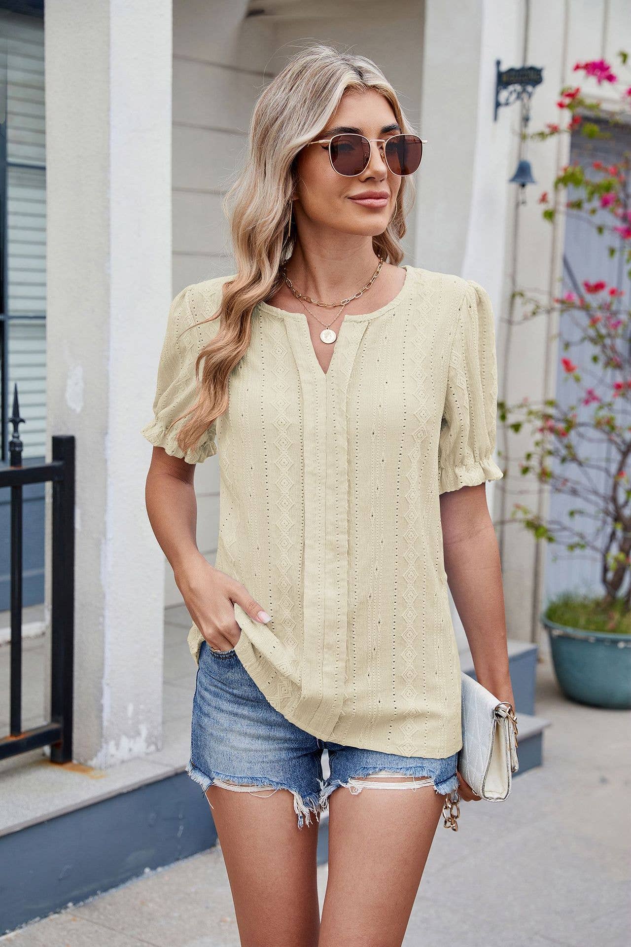 Solid color V-neck puffed sleeve jacquard T-shirt