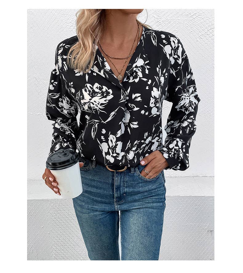 V-neck loose printed shirt