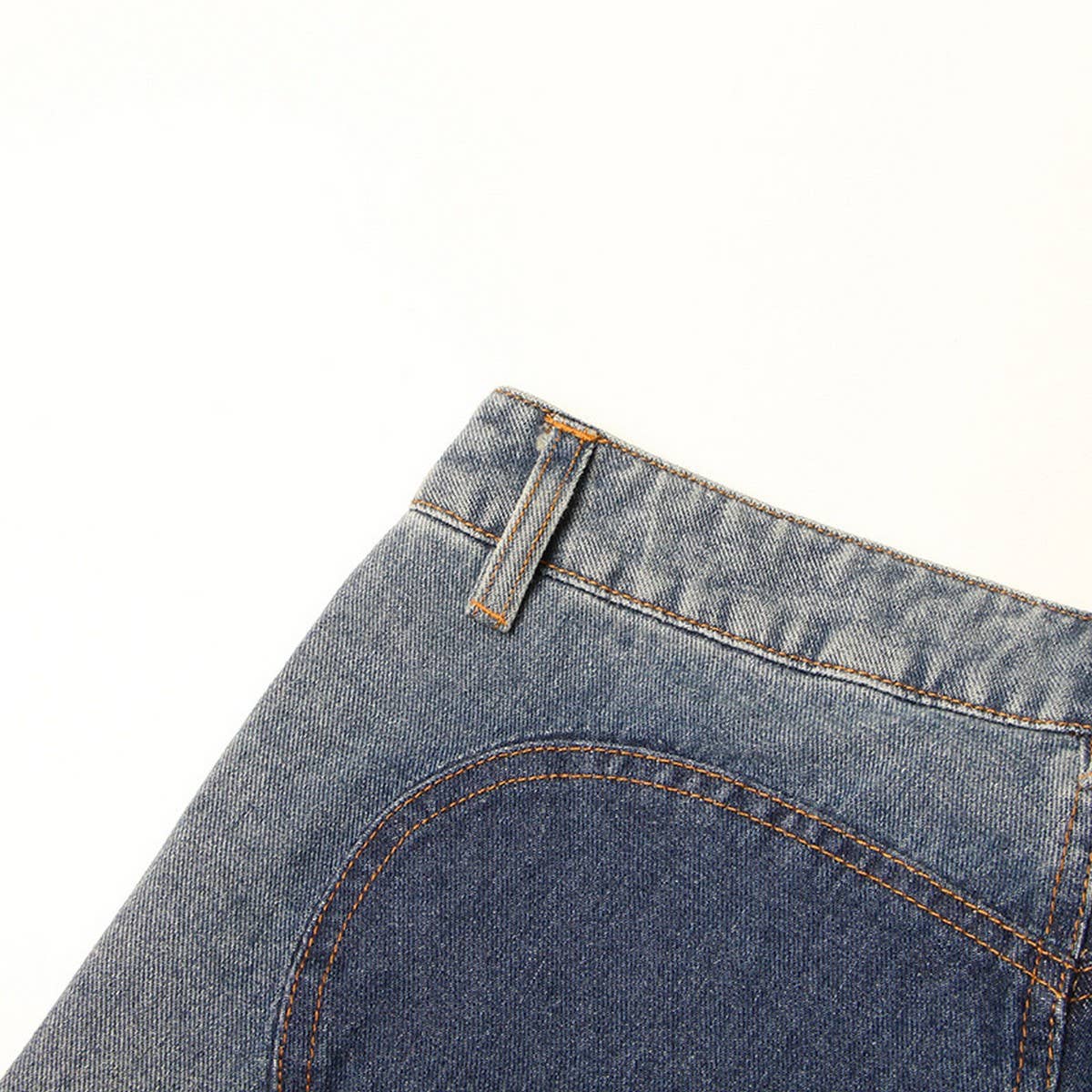 SPLICED CONTRASTING HOLLOW OUT JEANS_CWJP0189