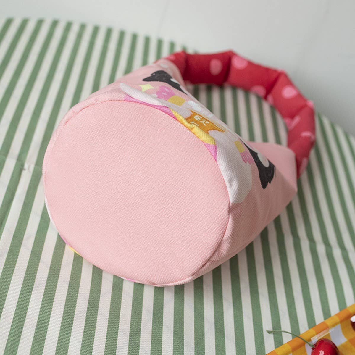 Cozy Padded Cartoon Handbag ? Kids Gift_CWAB5591