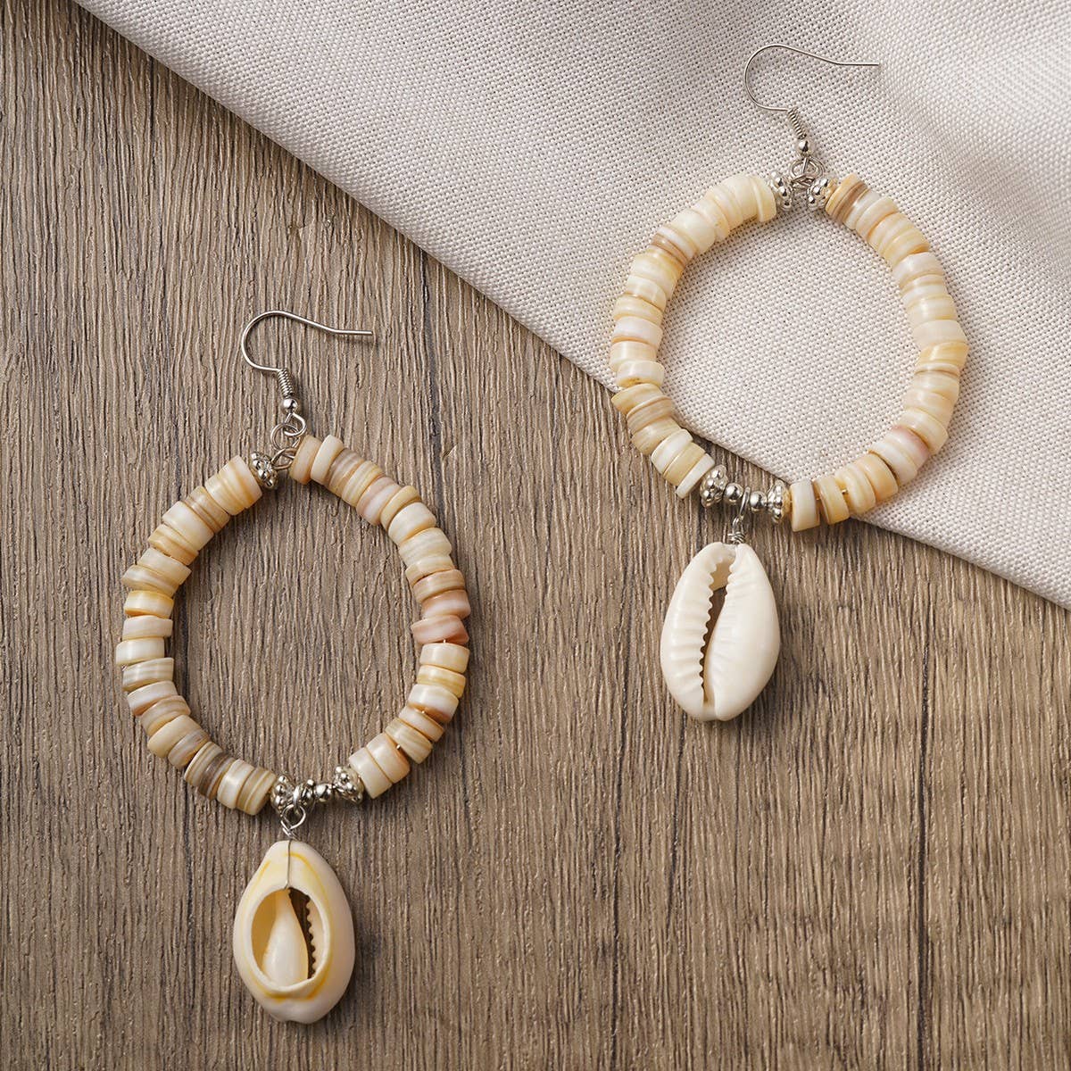 SEASIDE BEACH NATURAL SHELL BEADED EARRINGS