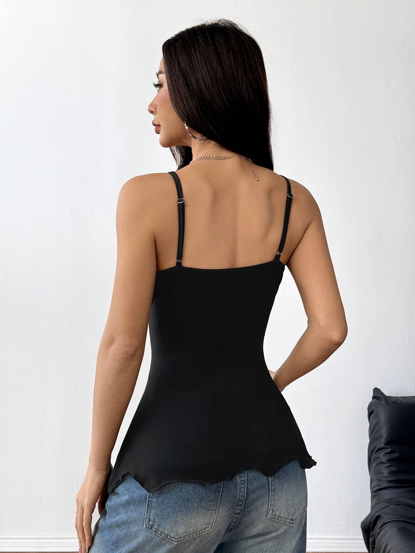 Sexy irregular hem deep V-neck T-shirt