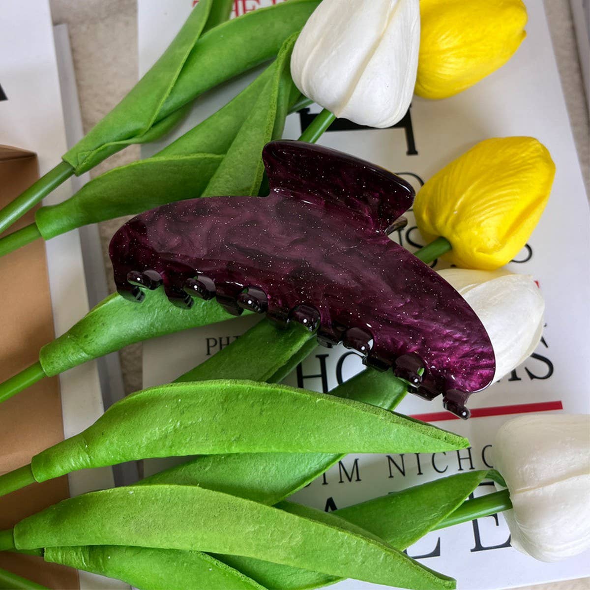 French quicksand acrylic hairpin retro shark clip