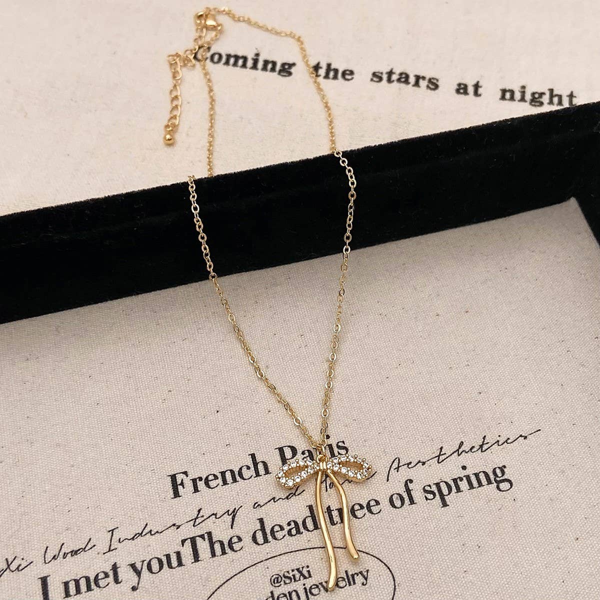 WOMEN'S MICRO-INLAID ZIRCONIA BOW NECKLACE