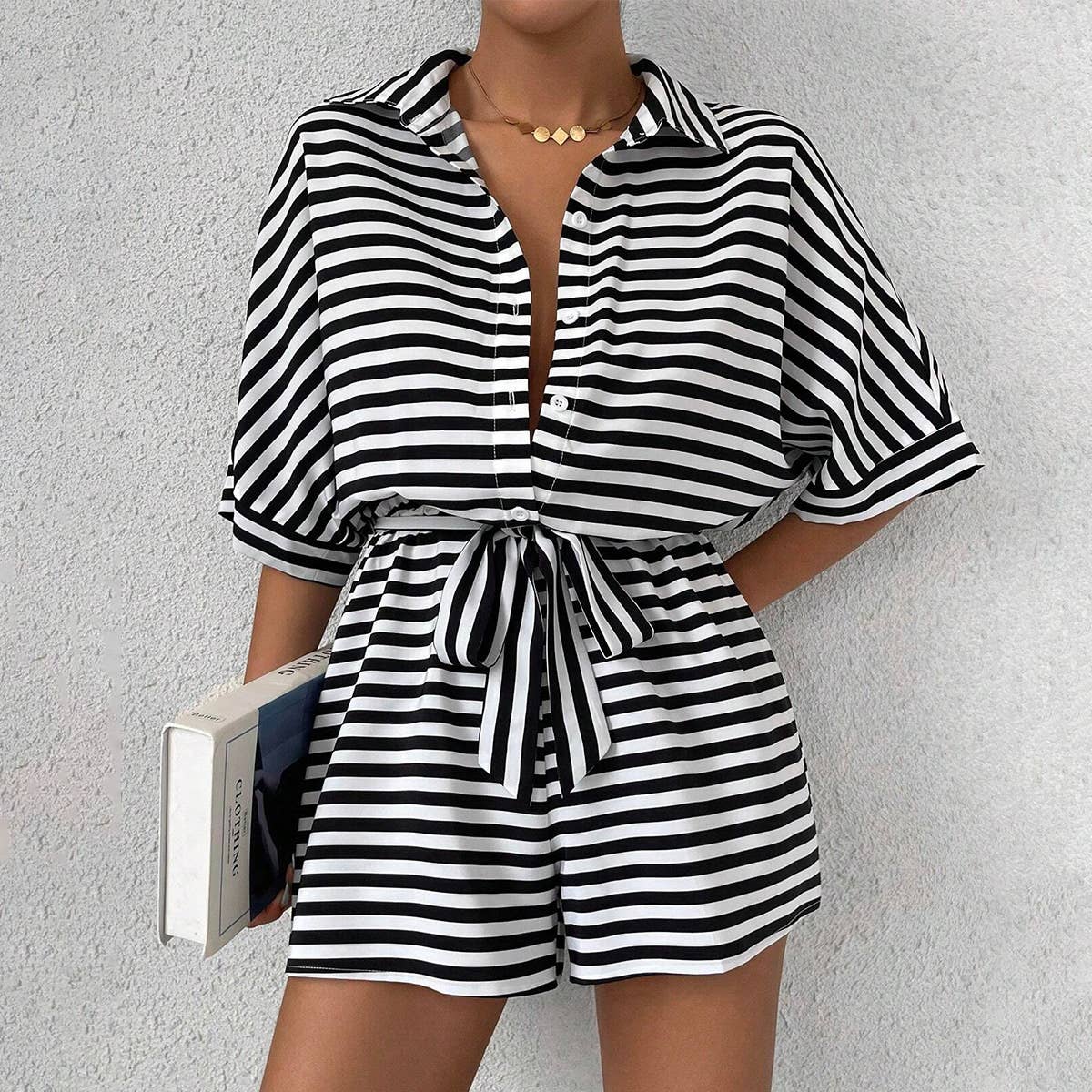 Women¡¯s striped buttoned cardigan romper