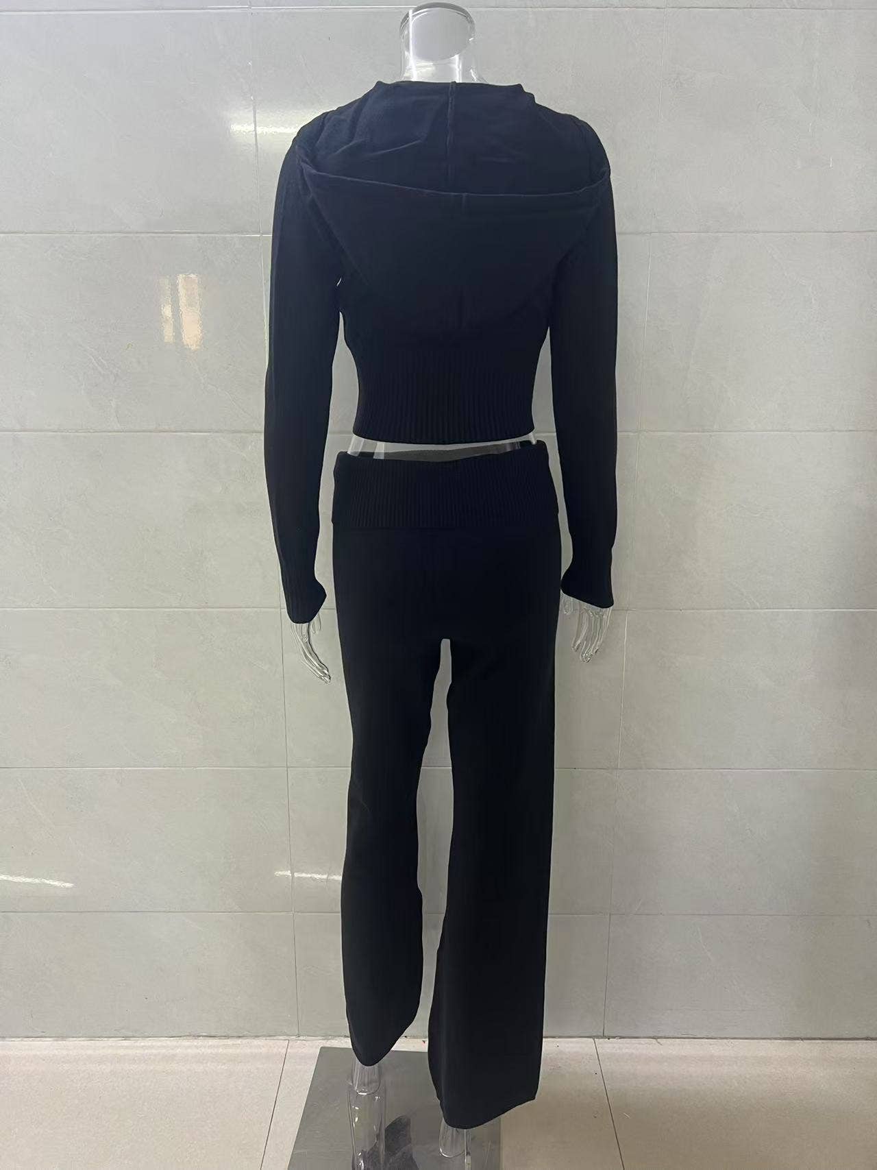 Two-piece sport zippered hooded top trousers set