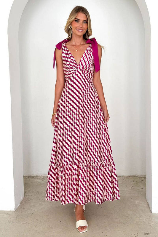 CWDMD5219_TIE-BACK V-NECK SLEEVELESS FLORAL MAXI DRESS