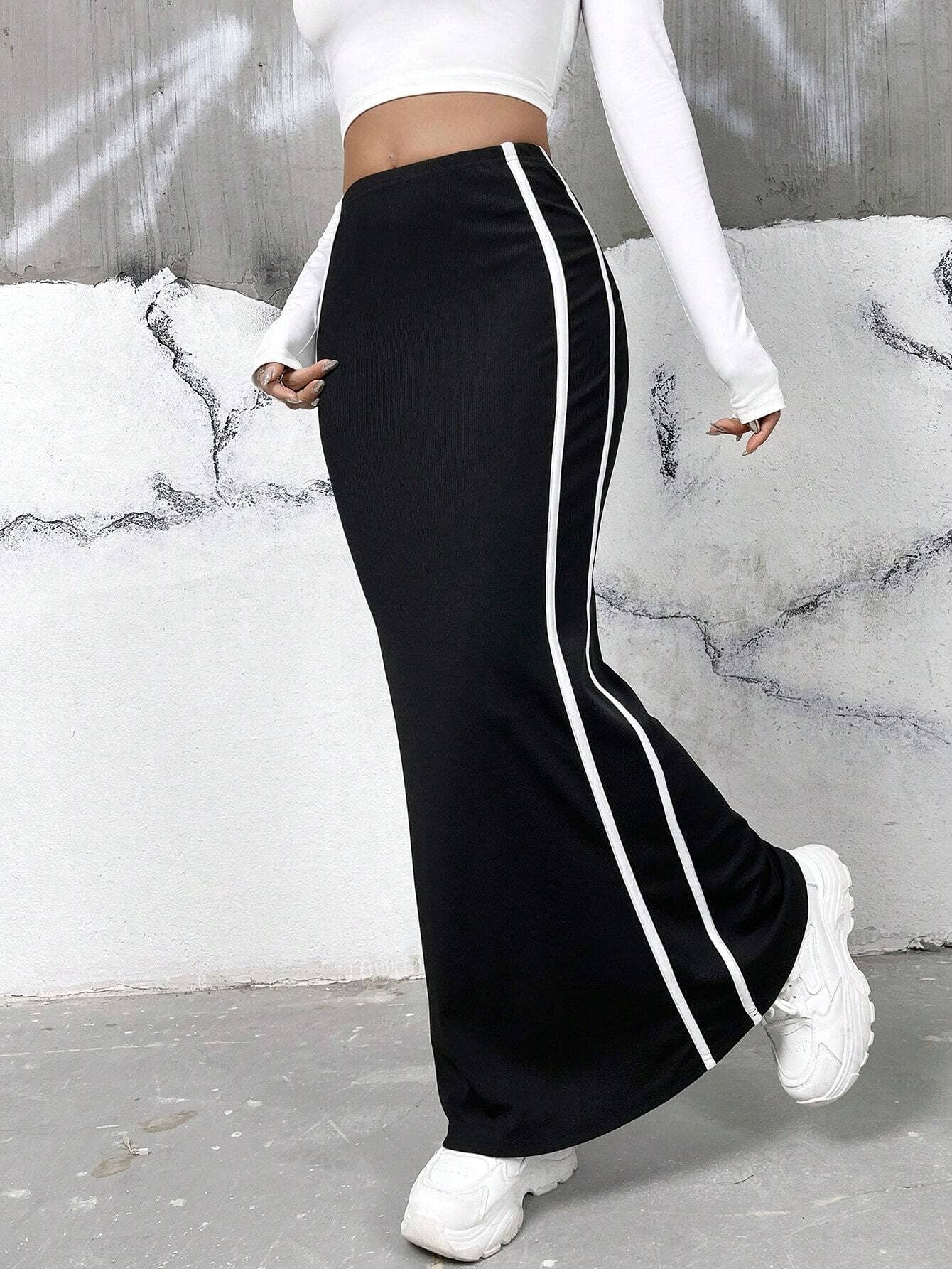 COLOR CONTRAST ELEGANT STYLE LONG SKIRT