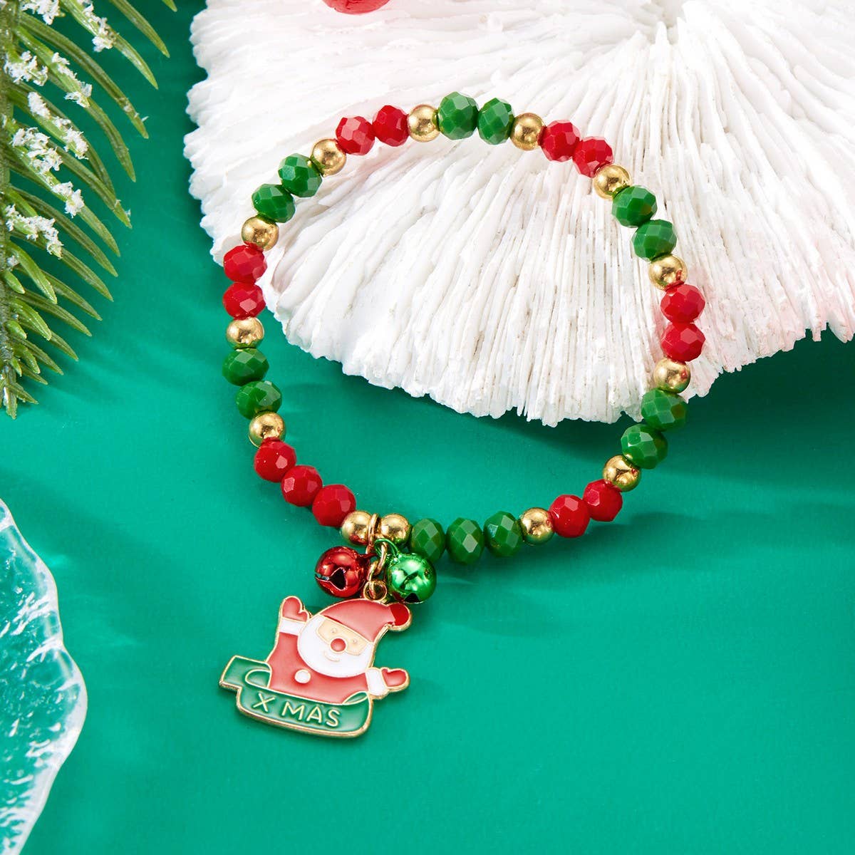 CWAJE2511_PENDANT SANTA CLAUS CRYSTAL BELL BEADED BRACELET