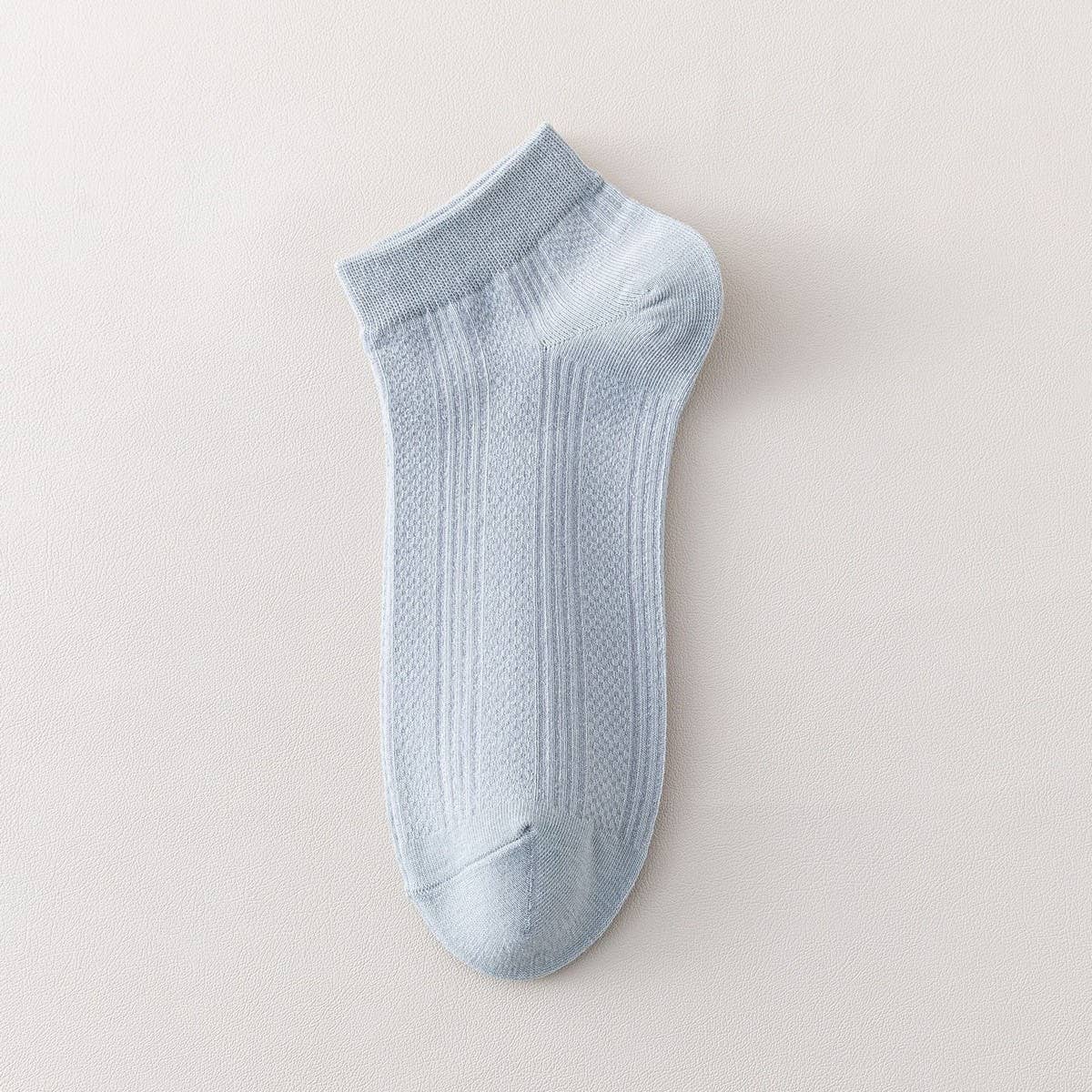 VERSATILE SOLID COLOR COTTON MEN'S SOCKS