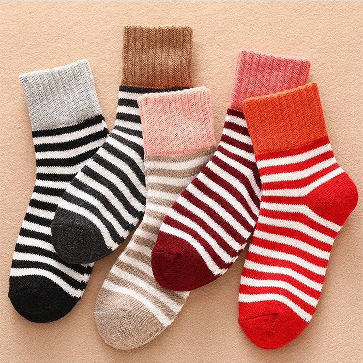 WINTER COLOR MATCHING 5 PAIRS OF SOCKS PER PACK