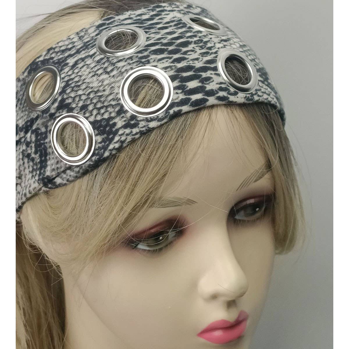 Animal Print Wide Elastic Headband with Studs_CWAHA6307