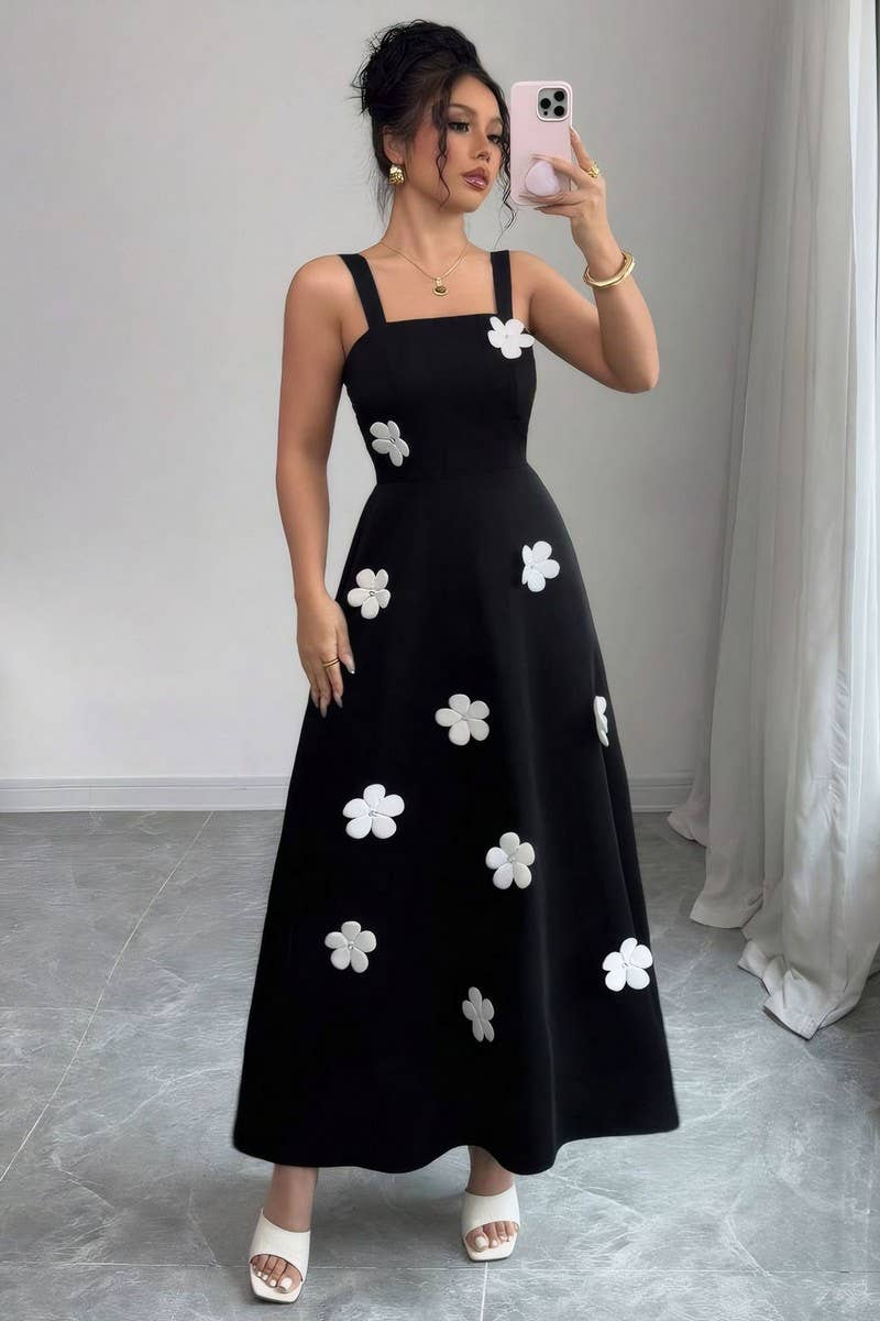 CWDMD6221_3D FLORAL SWEETHEART SPAGHETTI STRAP MAXI DRESS