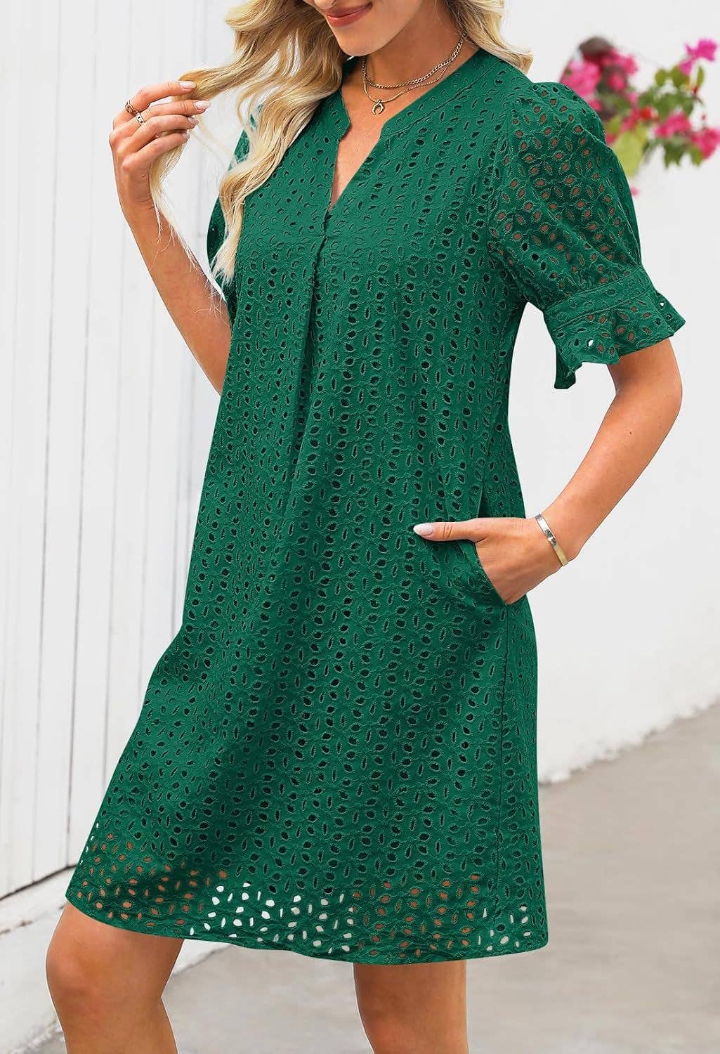 RETRO V-NECK CRINKLED CUT-OUT DRESS_CWDSD10651