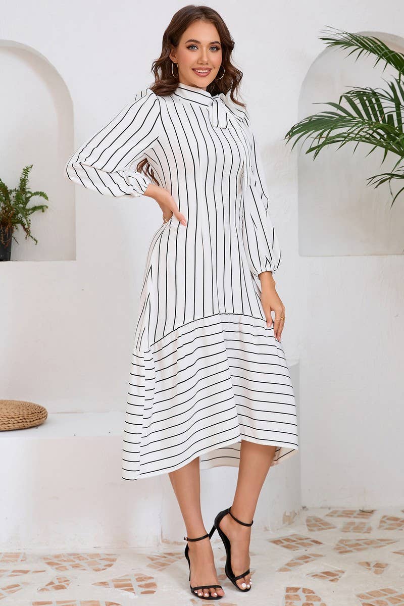 CWDMD4000_LONGSLEEVED STAND-UP COLLAR PINSTRIPED WORK DRESS