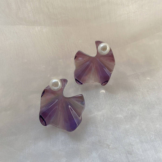 WAVE PLEATED THREE-DIMENSIONAL EARRINGS
