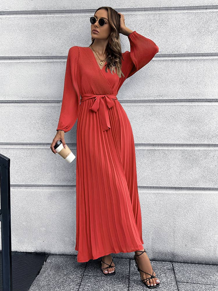 V-neck,long-sleeved,waist-cinching long dress