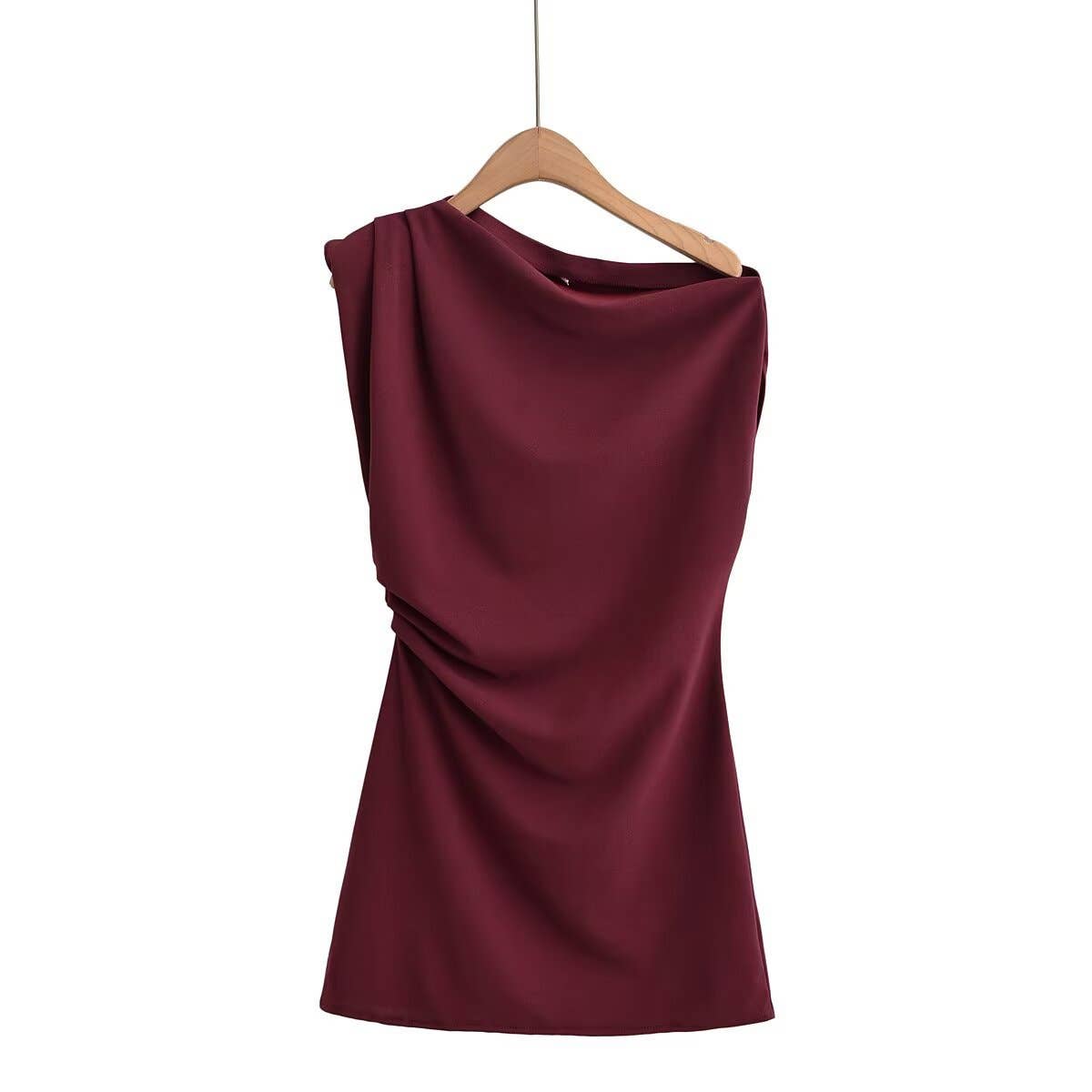 Off-the-shoulder houlder pads short dress