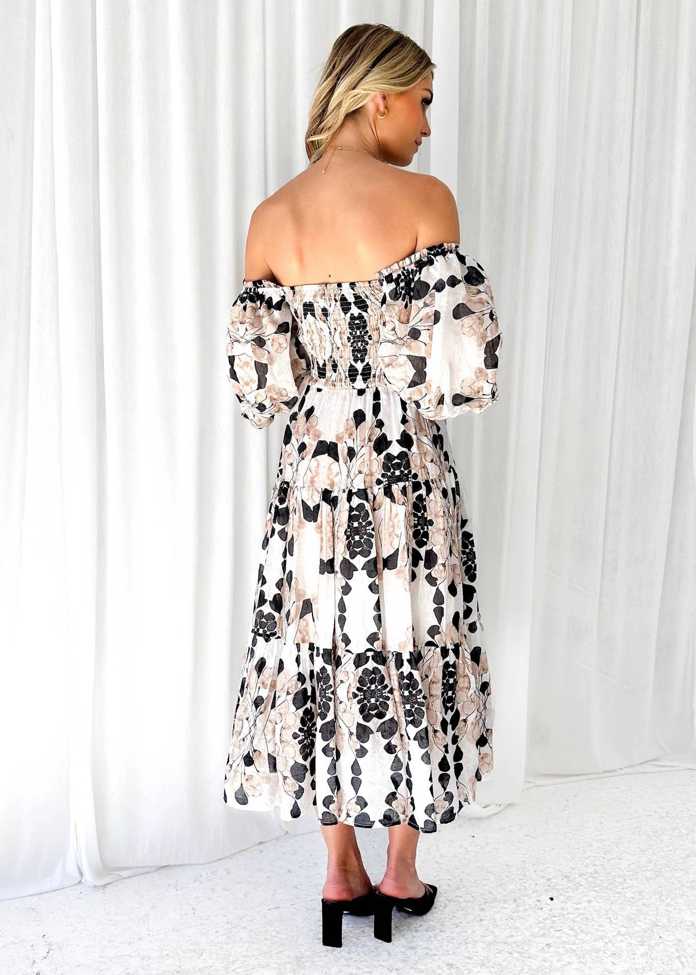 PRINT FRENCH CAKE DRESS WITH PUFF SLEEVES